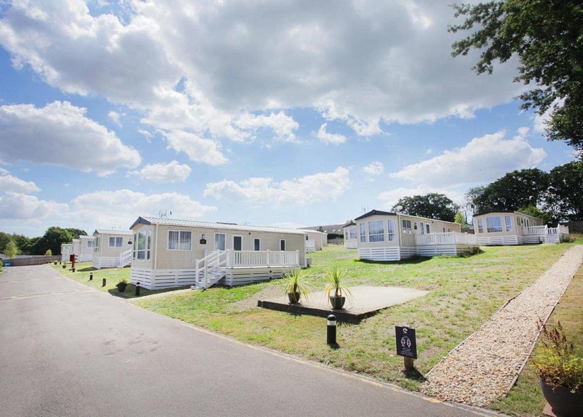 Mercury Yacht Harbour And Holiday Park Lower Swanwick Εξωτερικό φωτογραφία